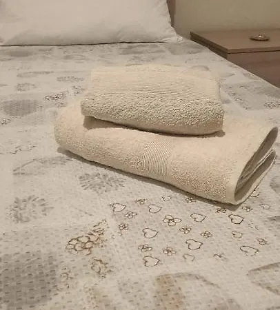 Leo's Bed & Breakfast